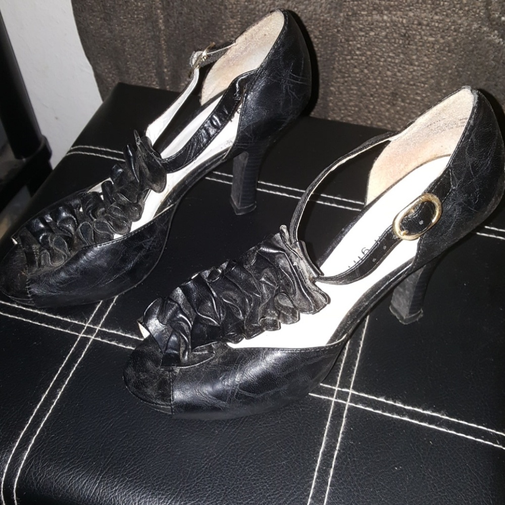 Black Ruffle Sling Backs - Picture 2 of 3